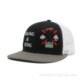 Nieuwe design trucker hoed met borduurlogo